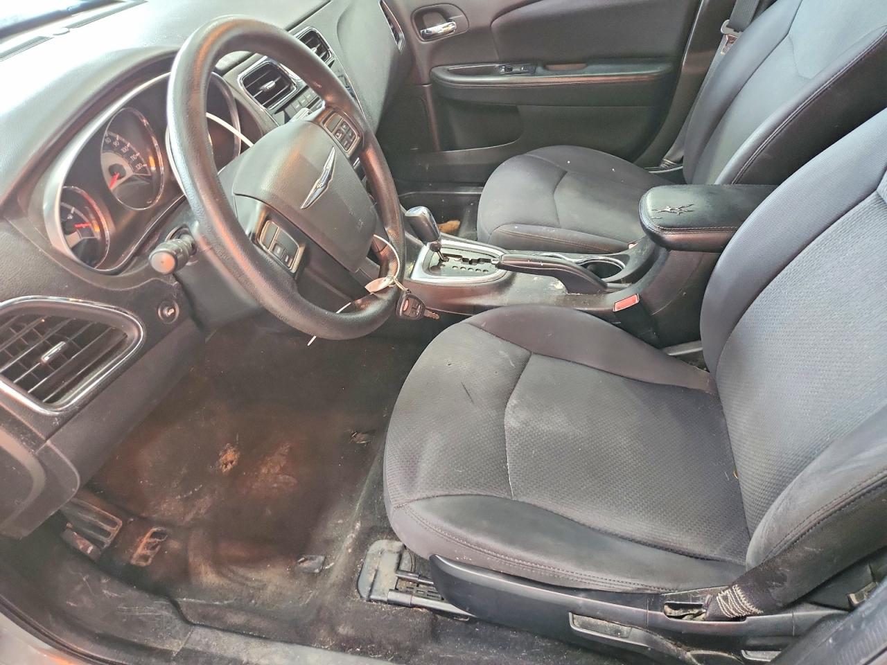 1C3CCBAB4DN669210 · 2013 CHRYSLER 200 · 7/12
