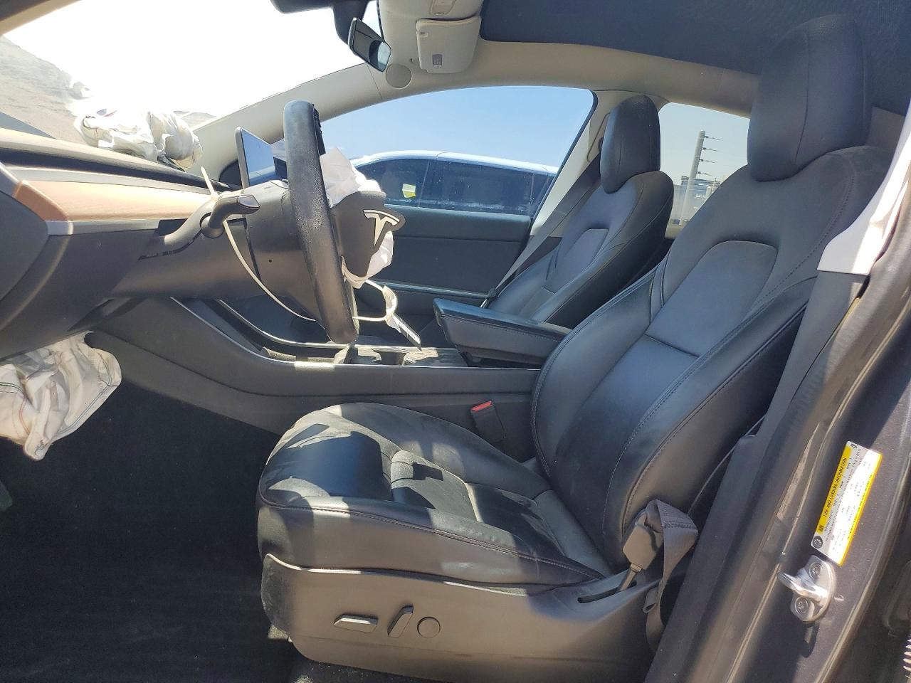 5YJYGDEFXLF002556 · 2020 TESLA MODEL Y · 7/13