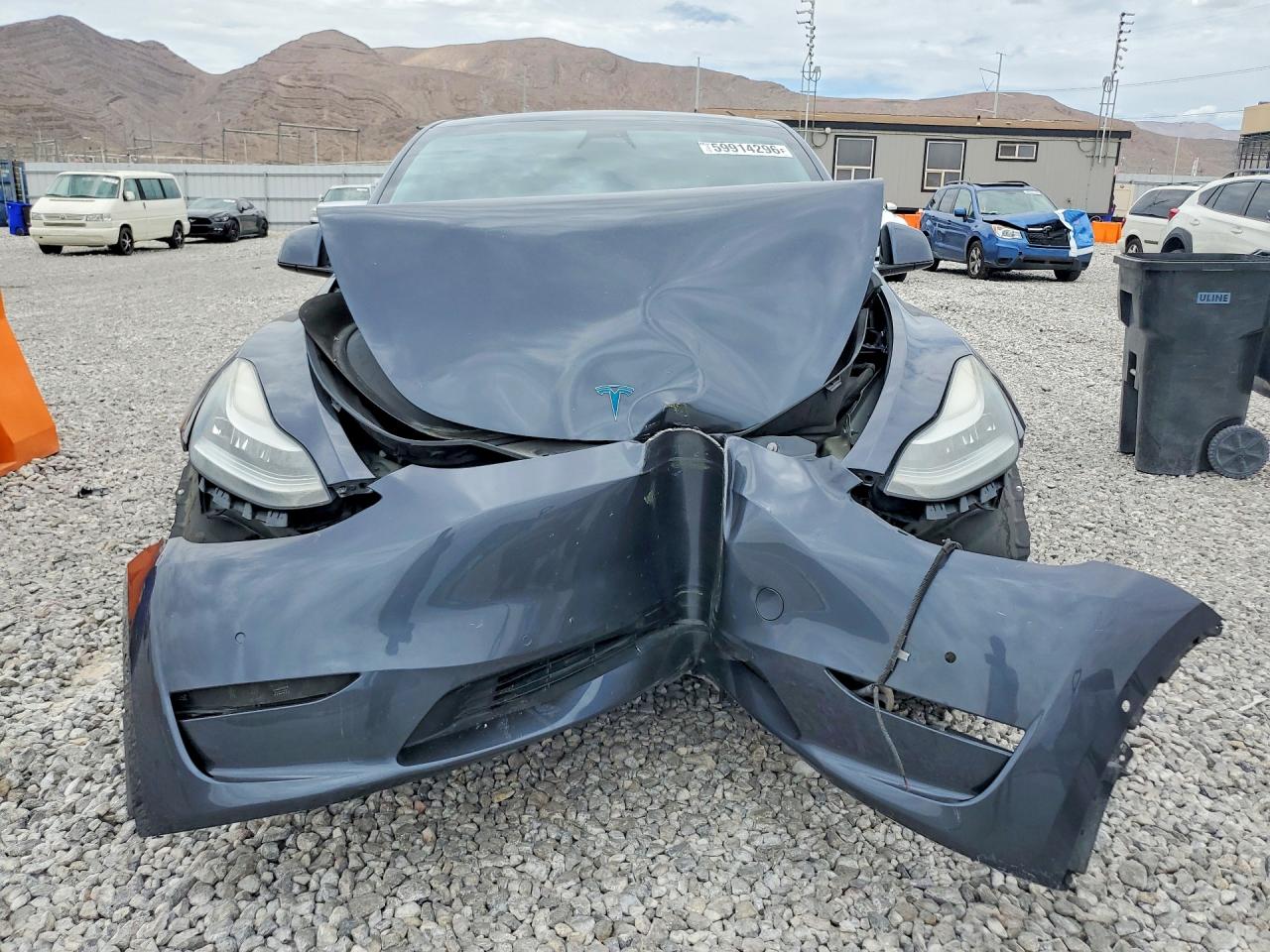 5YJYGDEFXLF002556 · 2020 TESLA MODEL Y · 5/13