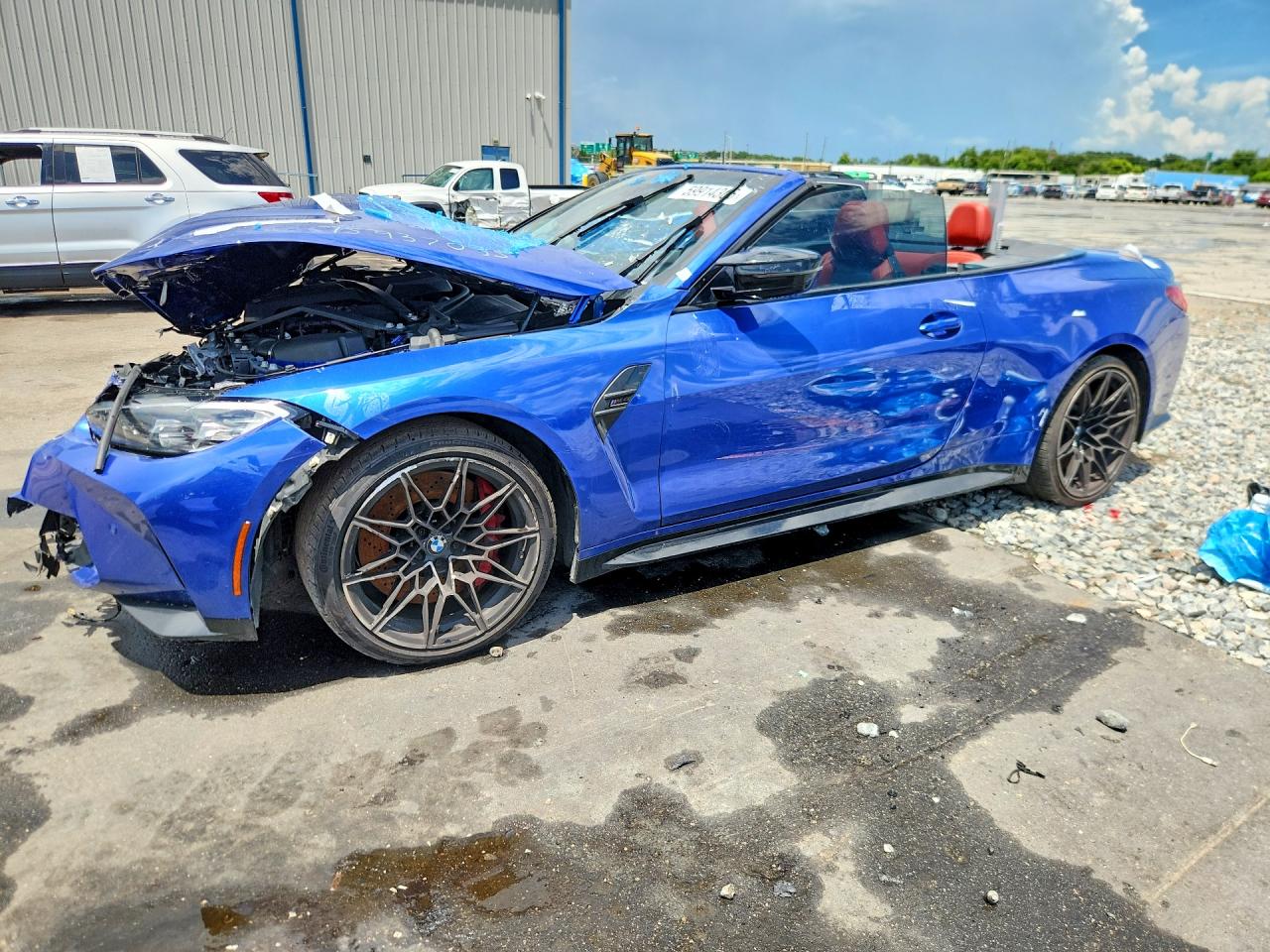 WBS33BA03RCN05324 · 2024 BMW M4