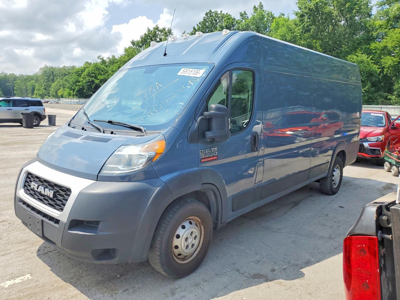 3C6URVJG8KE556302 · 2019 RAM PROMASTER 3500