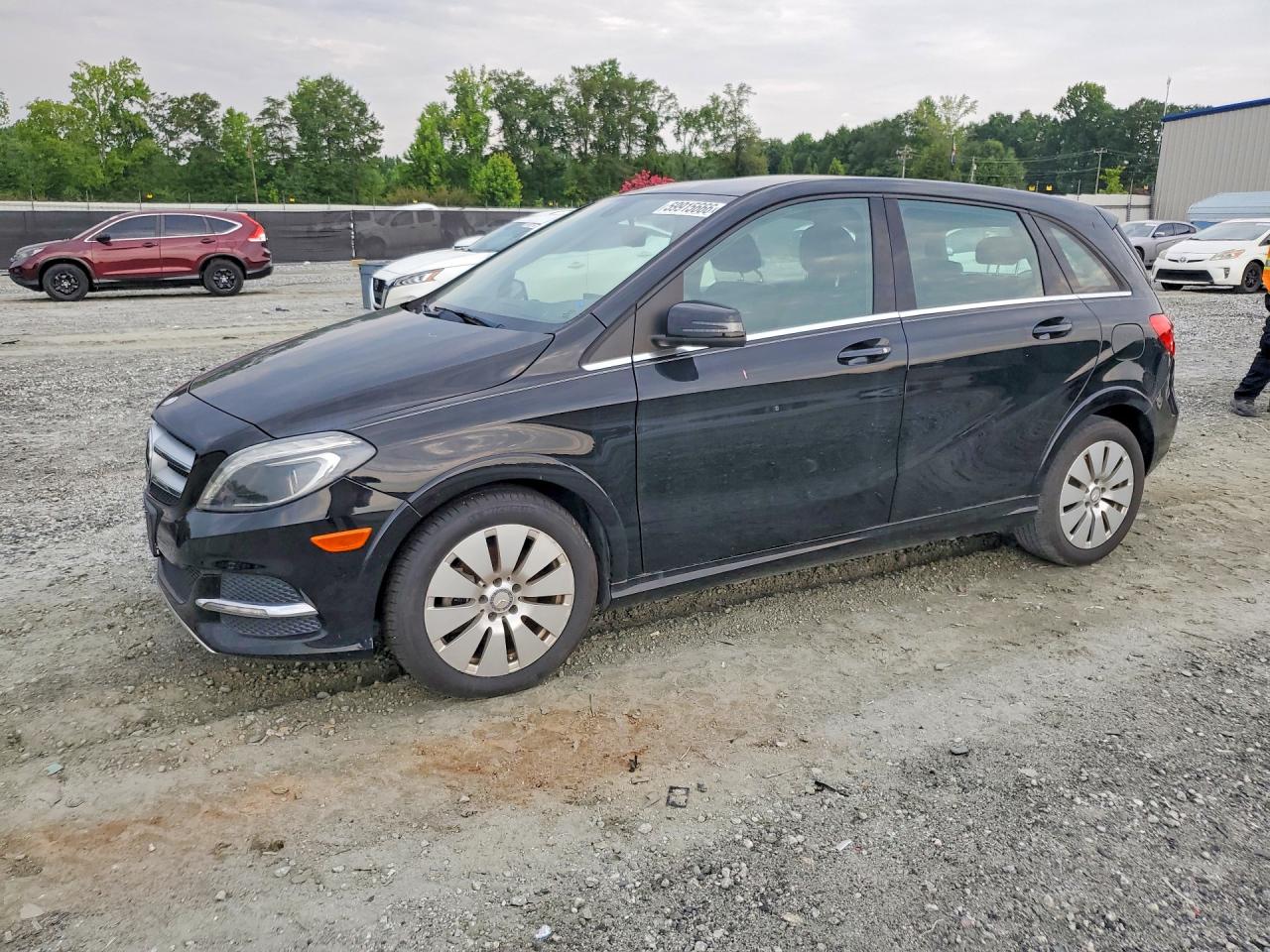 2014 MERCEDES-BENZ B