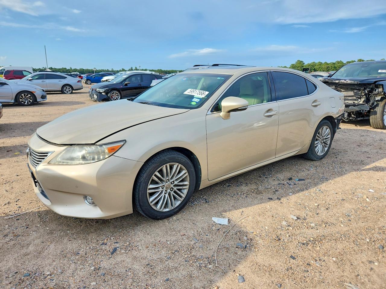 JTHBK1GG9F2154147 · 2015 LEXUS ES