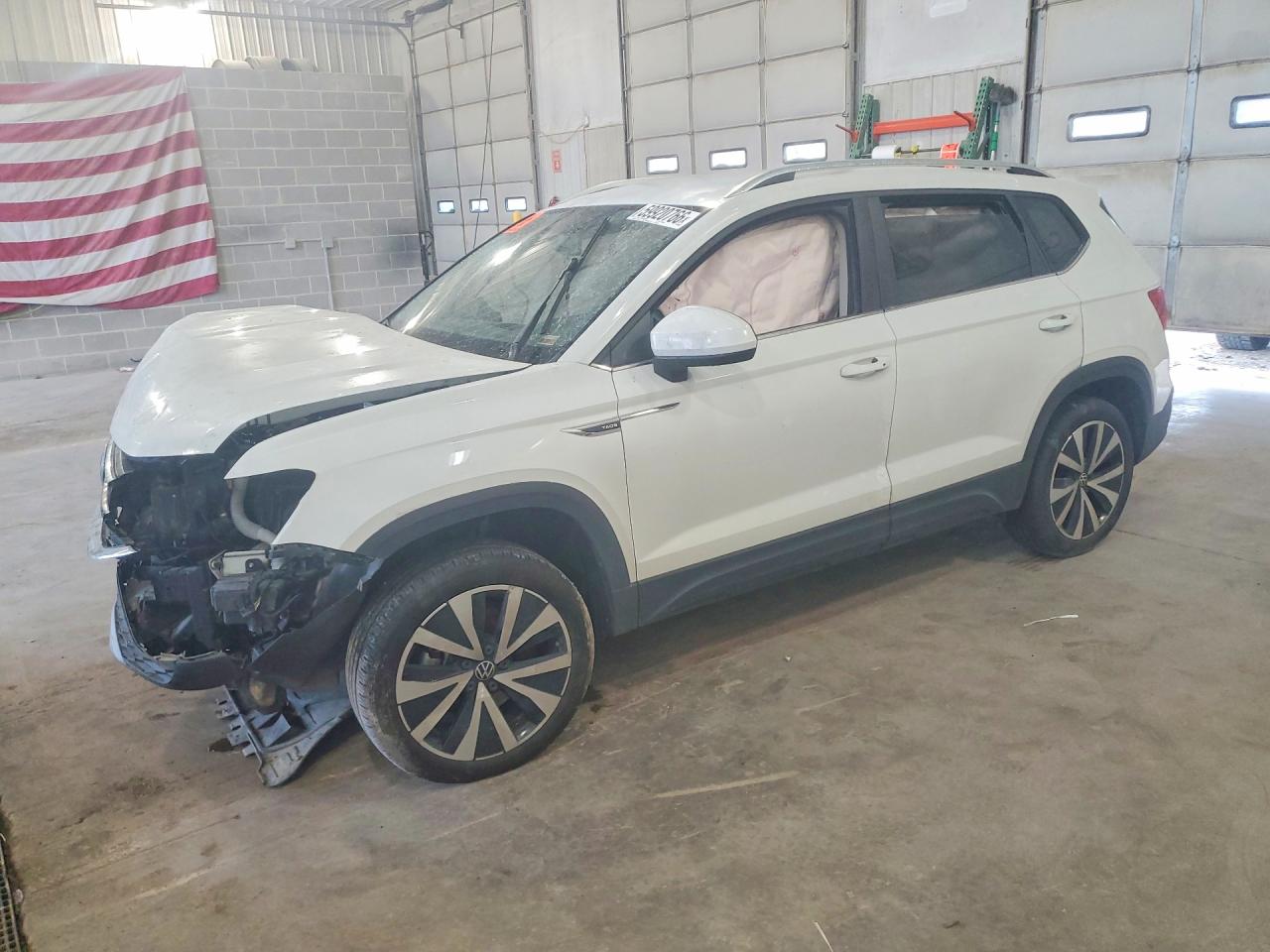 3VVRX7B27NM007057 · 2022 VOLKSWAGEN TAOS