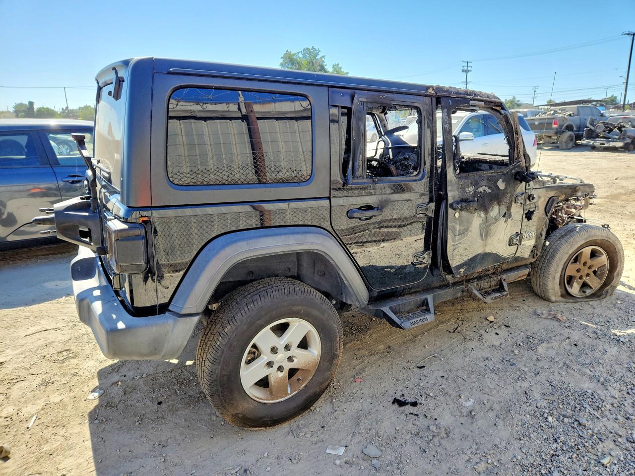 1C4HJXDNXKW588794 · 2019 JEEP WRANGLER UNLIMITED · 3/12