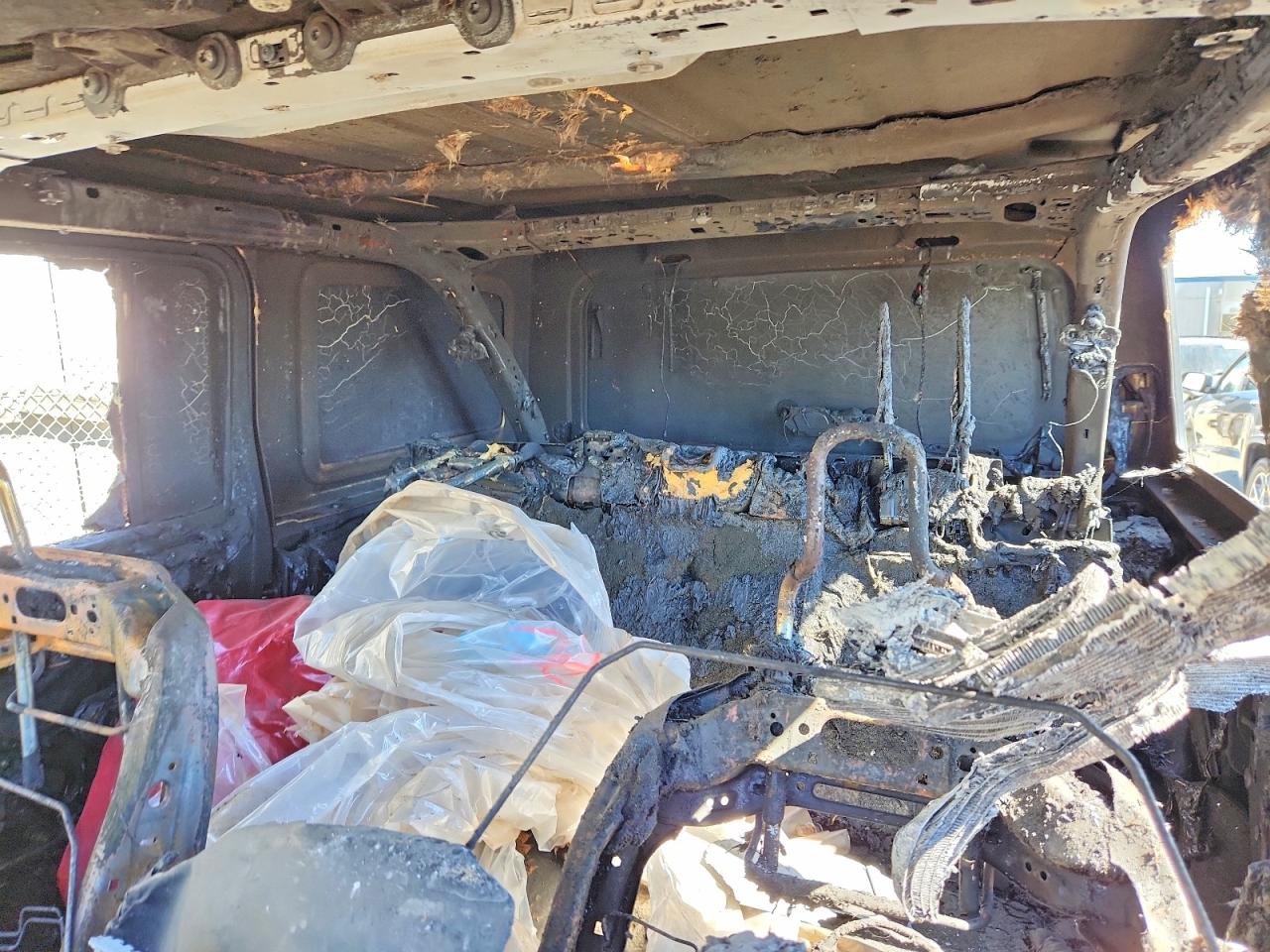 1C4HJXDNXKW588794 · 2019 JEEP WRANGLER UNLIMITED · 10/12