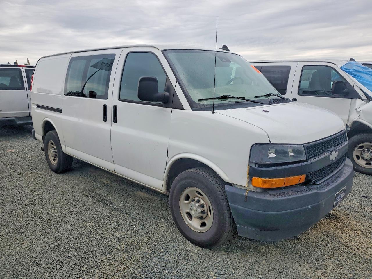 1GCWGAFP3M1228090 · 2021 CHEVROLET EXPRESS G2500 · 4/13
