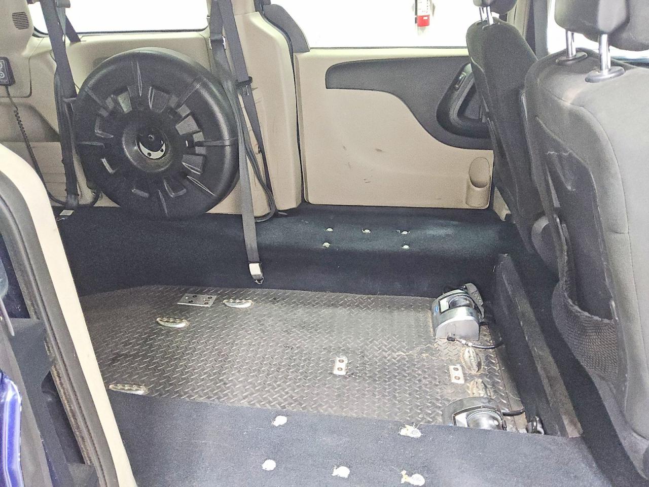 2C4RDGBG7GR130372 · 2016 DODGE GRAND CARAVAN · 11/13
