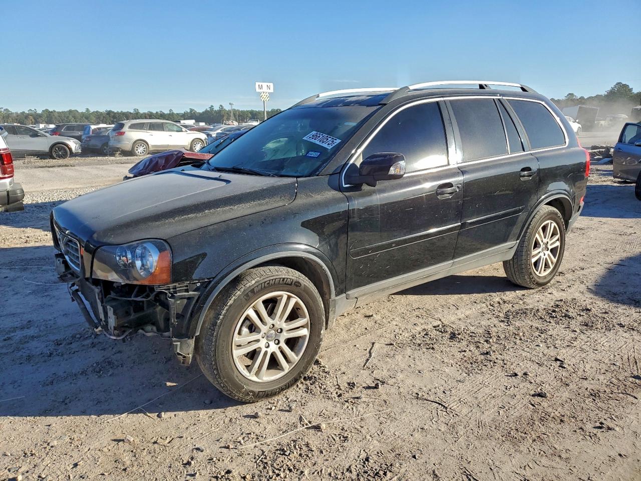 YV4952CY1B1598020 · 2011 VOLVO XC90