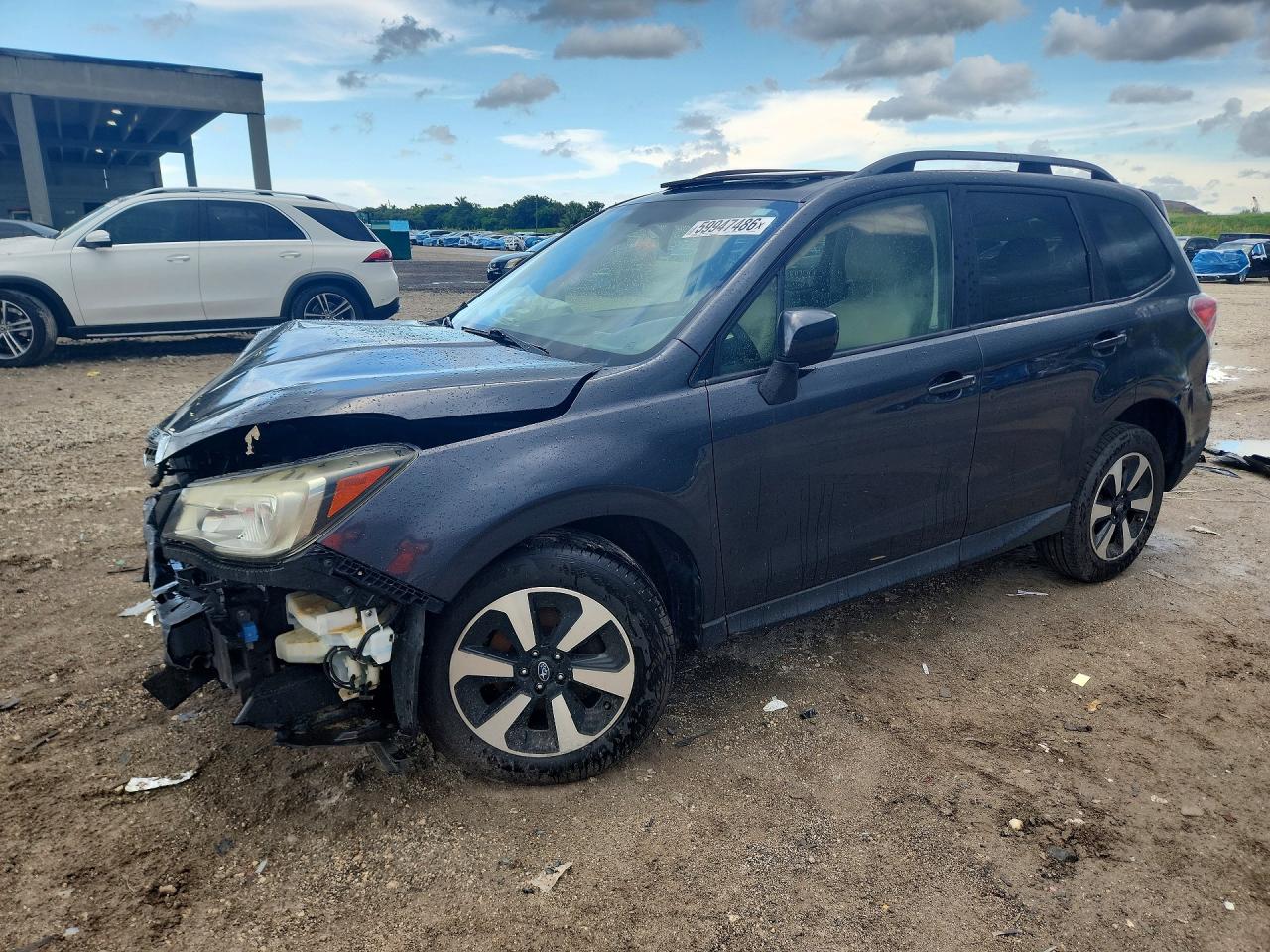 2017 SUBARU FORESTER