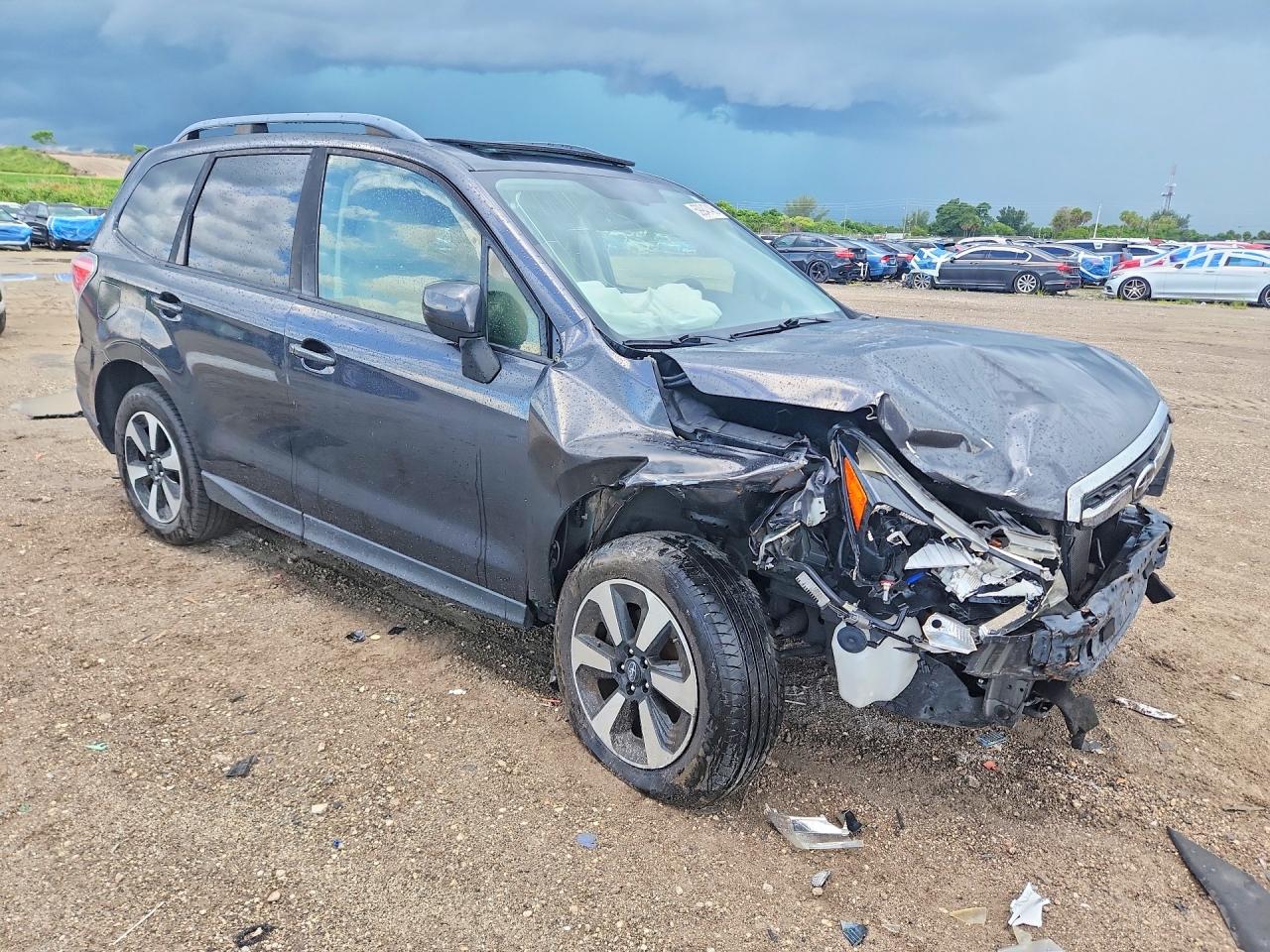 JF2SJAEC9HH482495 · 2017 SUBARU FORESTER · 4/14
