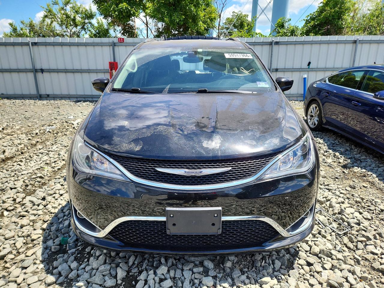 2C4RC1EG9HR778020 · 2017 CHRYSLER PACIFICA · 5/13