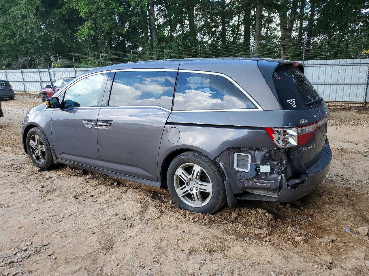 5FNRL5H96CB054486 · 2012 HONDA ODYSSEY · 2/13