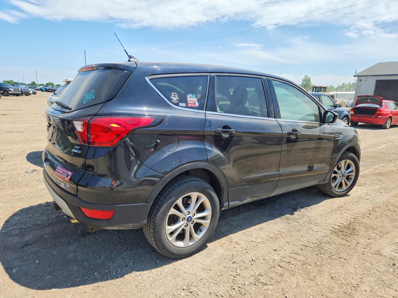 1FMCU9GD5KUC01480 · 2019 FORD ESCAPE · 3/13
