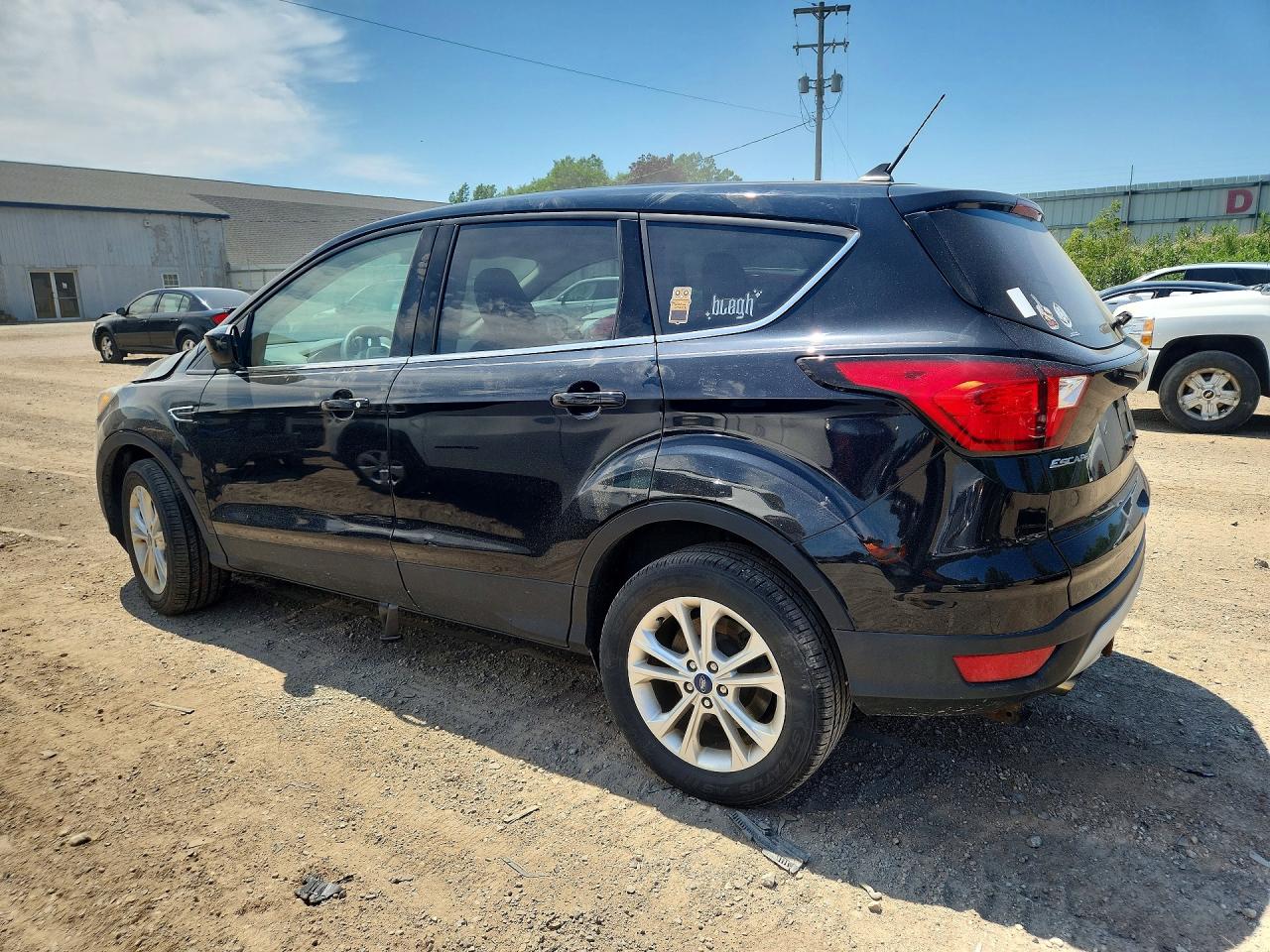 1FMCU9GD5KUC01480 · 2019 FORD ESCAPE · 2/13