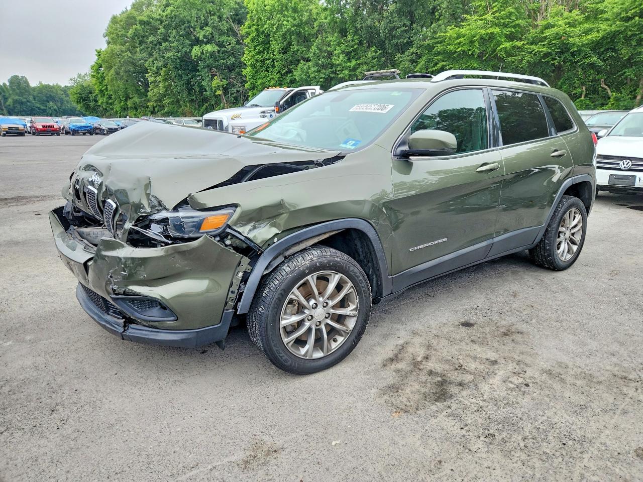 1C4PJMLBXLD602692 · 2020 JEEP CHEROKEE
