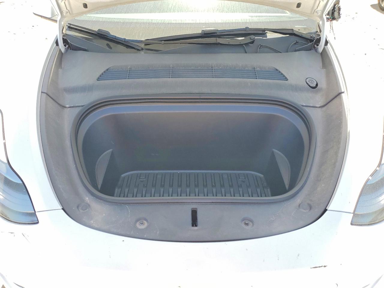7SAYGDED1SA352400 · 2025 TESLA MODEL Y · 12/13