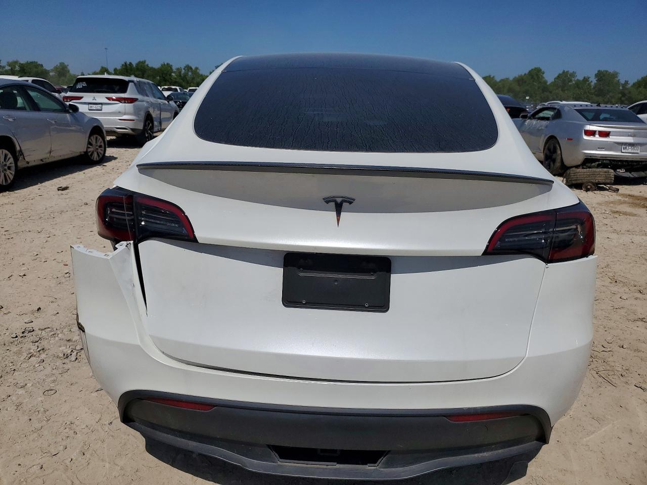 7SAYGDED1SA352400 · 2025 TESLA MODEL Y · 6/13