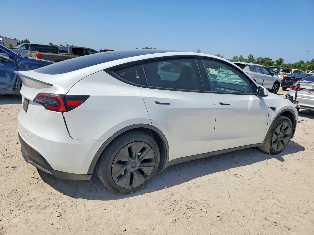7SAYGDED1SA352400 · 2025 TESLA MODEL Y · 3/13