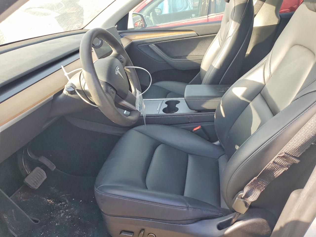 7SAYGDED1SA352400 · 2025 TESLA MODEL Y · 7/13