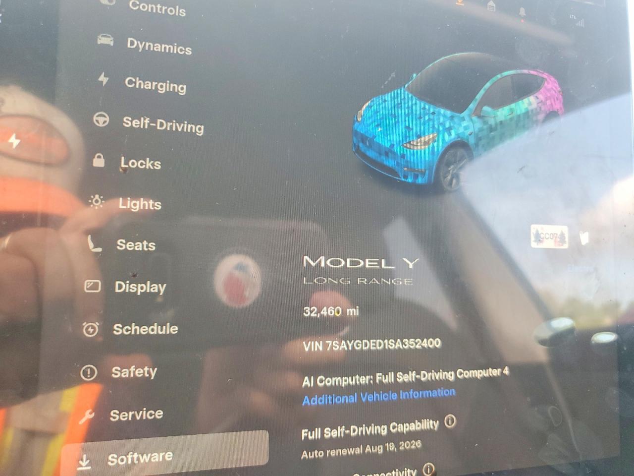 7SAYGDED1SA352400 · 2025 TESLA MODEL Y · 9/13