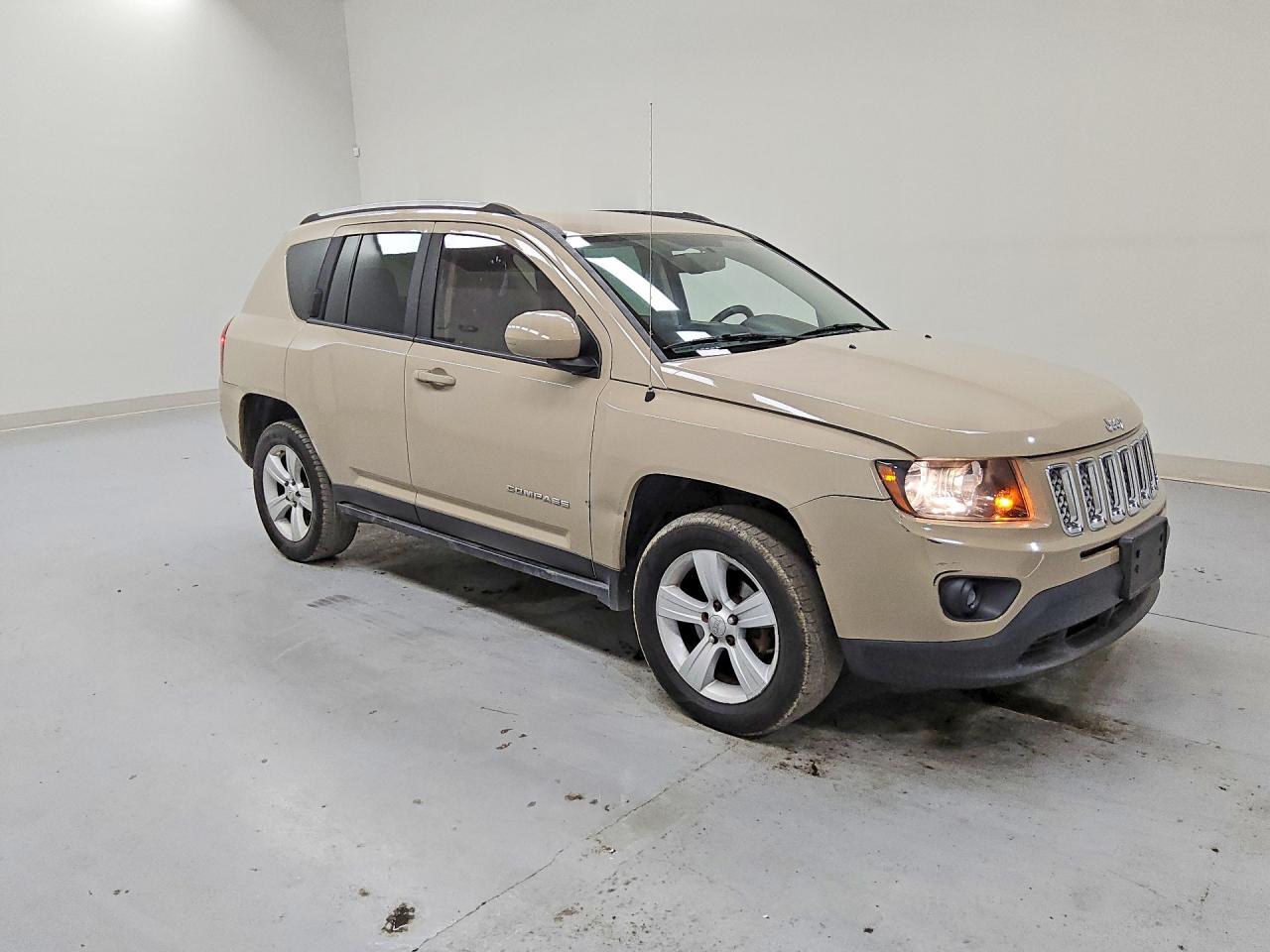 1C4NJDEB2GD753326 · 2016 JEEP COMPASS · 4/12