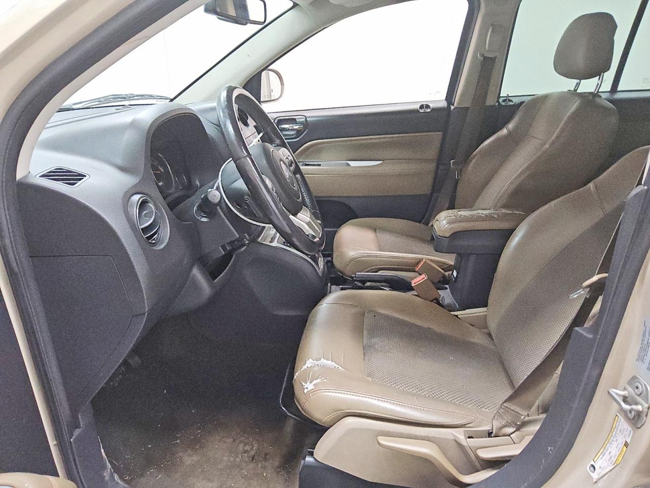 1C4NJDEB2GD753326 · 2016 JEEP COMPASS · 7/12