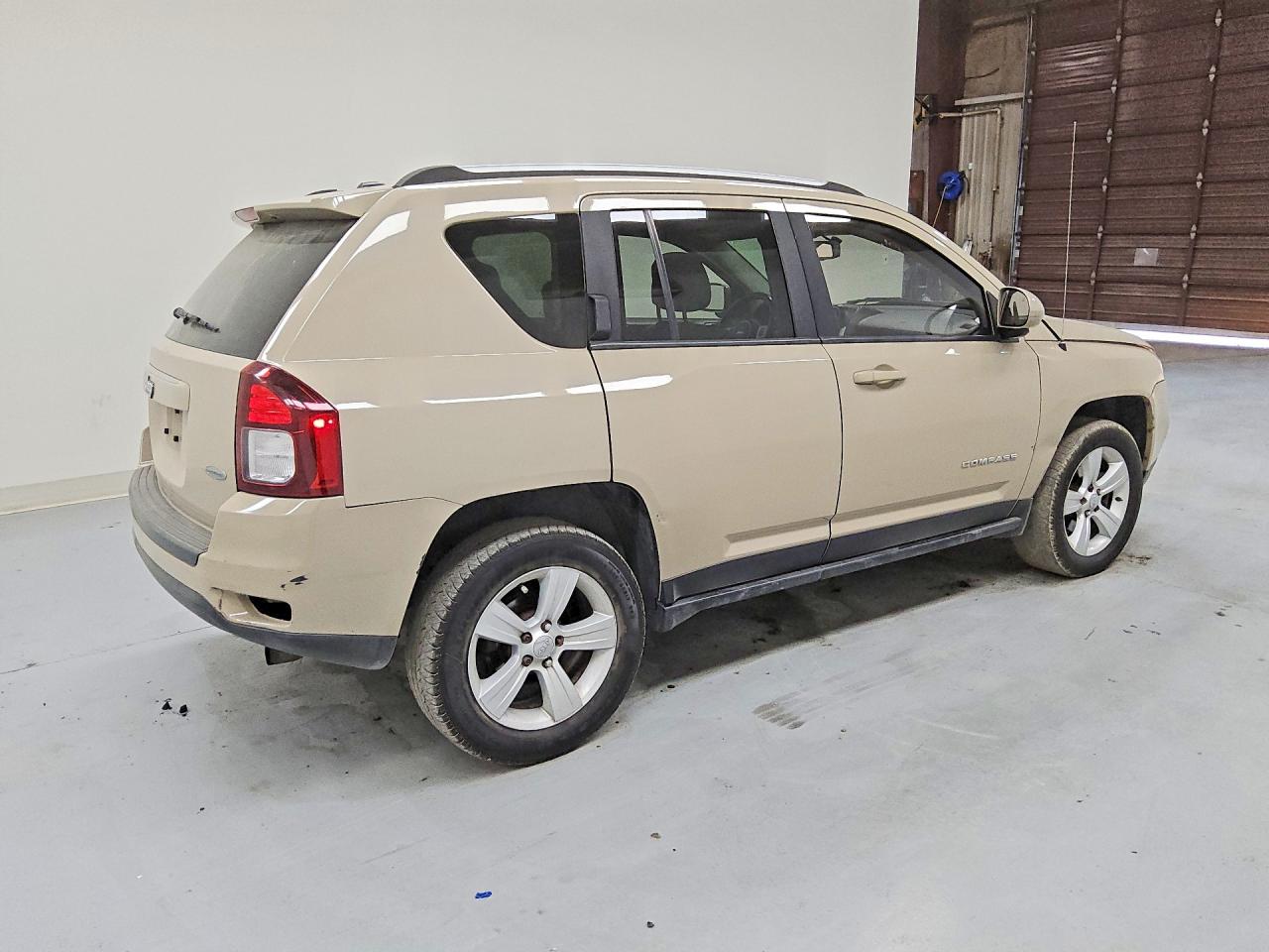 1C4NJDEB2GD753326 · 2016 JEEP COMPASS · 3/12