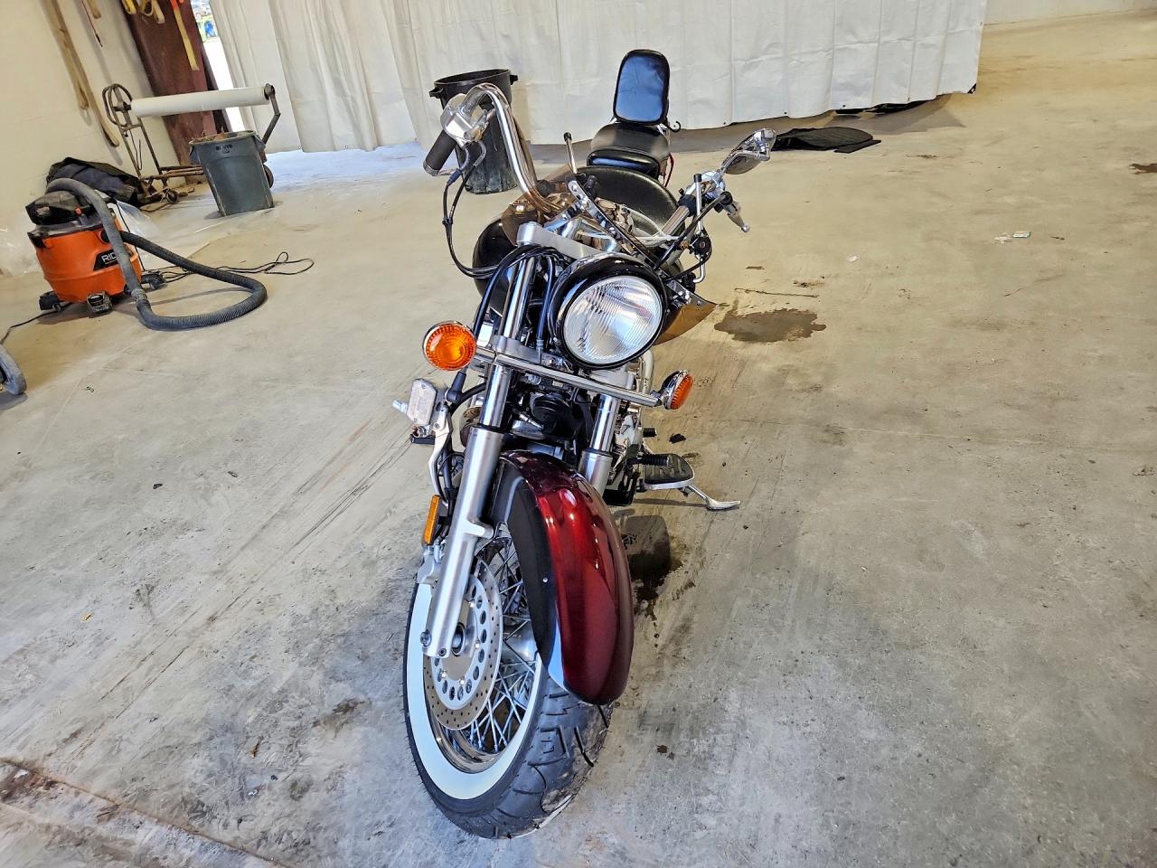 JYAVP11E01A015574 · 2001 YAMAHA XVS1100 · 2/9