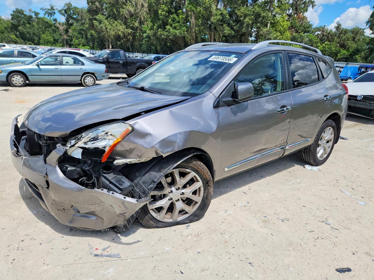 JN8AS5MT0BW577552 · 2011 NISSAN ROGUE