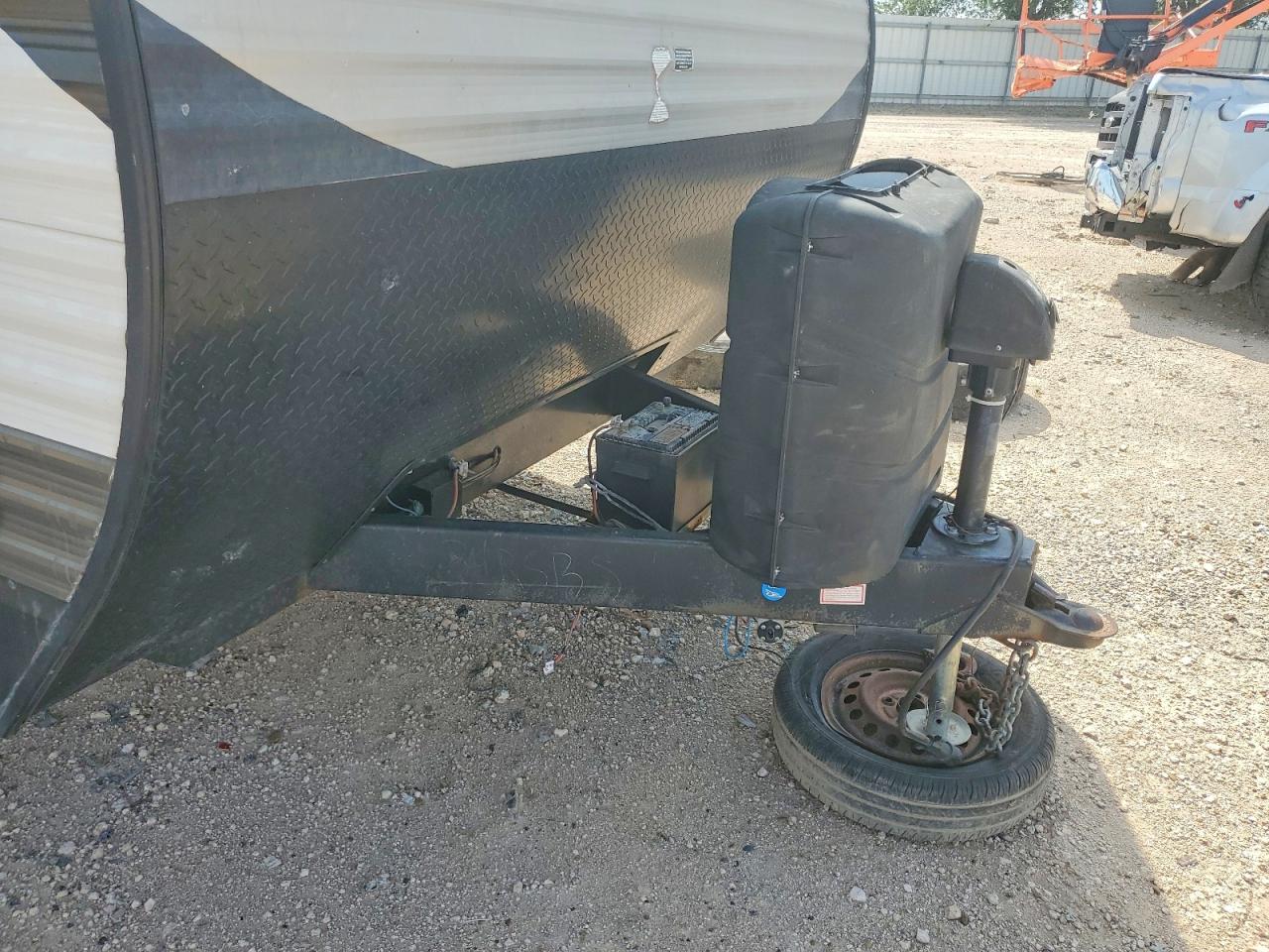 1UJBJ0BT8J1T20126 · 2018 JAYFLIGHT RECREATIONAL VEHICLE (RV) · 8/10