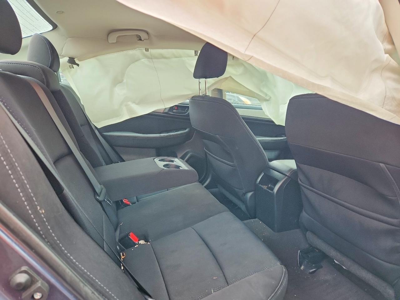 4S3BNAA67F3058424 · 2015 SUBARU LEGACY · 10/13