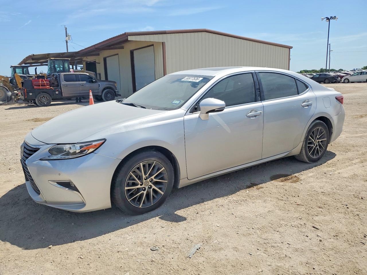 2017 LEXUS ES