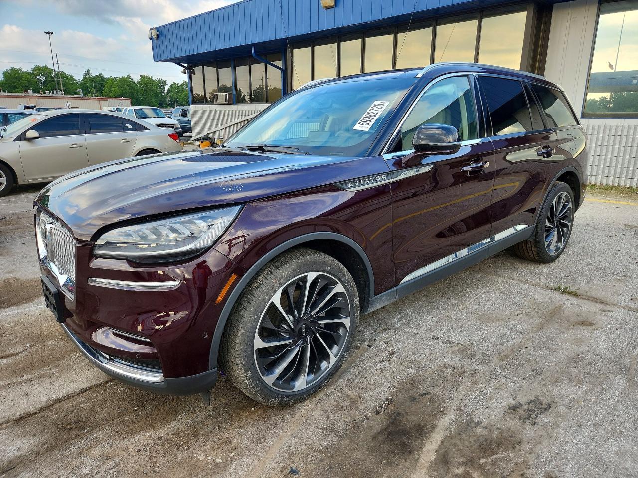 5LM5J7XC8PGL20303 · 2023 LINCOLN AVIATOR