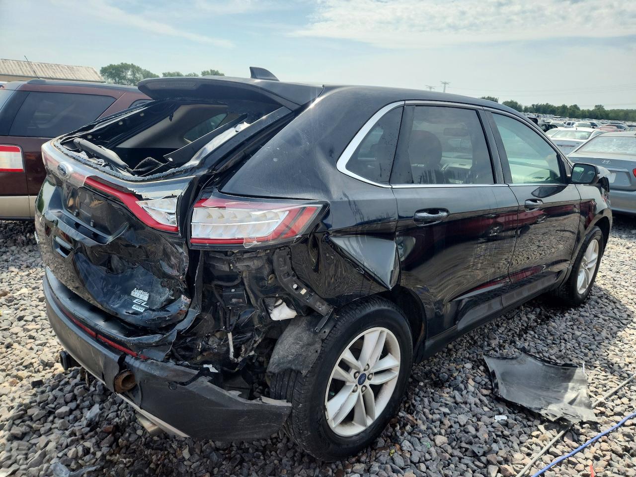 2FMPK4J82HBB61556 · 2017 FORD EDGE · 3/13