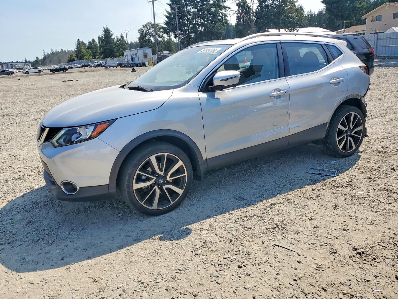 JN1BJ1CR2JW289132 · 2018 NISSAN ROGUE SPORT