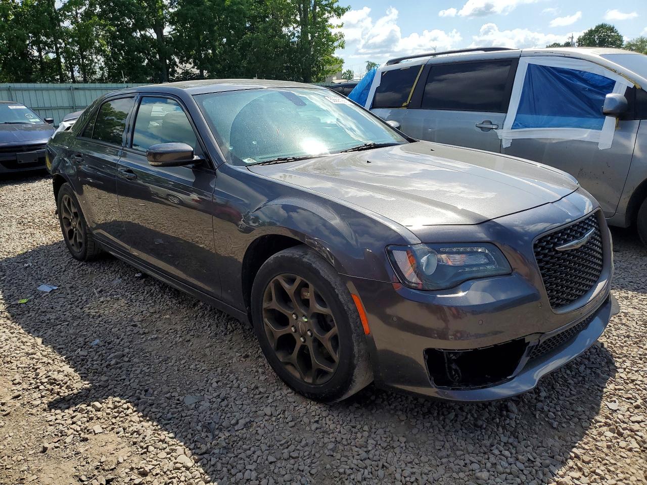 2C3CCAGG6KH550643 · 2019 CHRYSLER 300 · 4/13