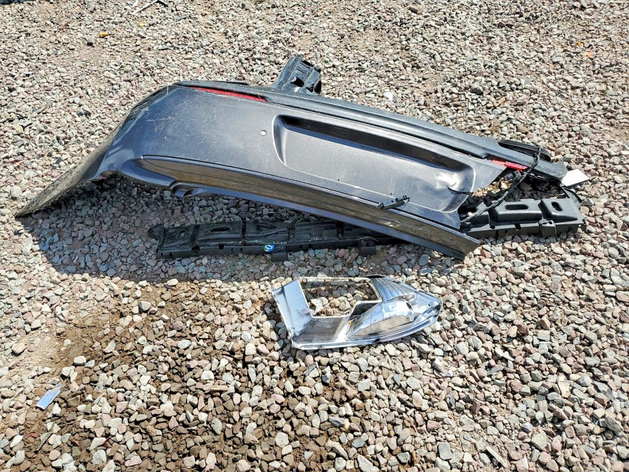 2C3CCAGG6KH550643 · 2019 CHRYSLER 300 · 12/13