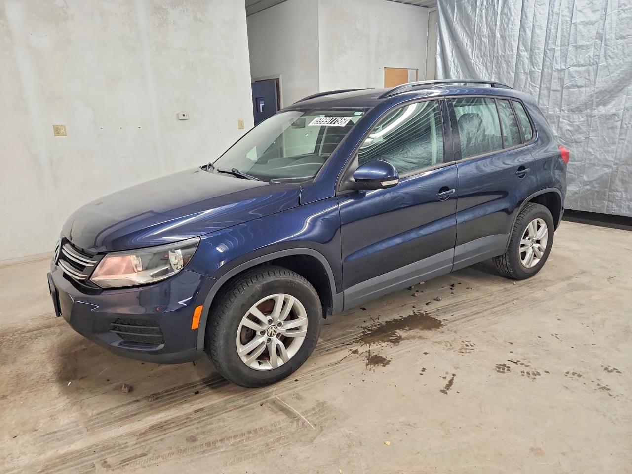 WVGAV7AX0FW595475 · 2015 VOLKSWAGEN TIGUAN