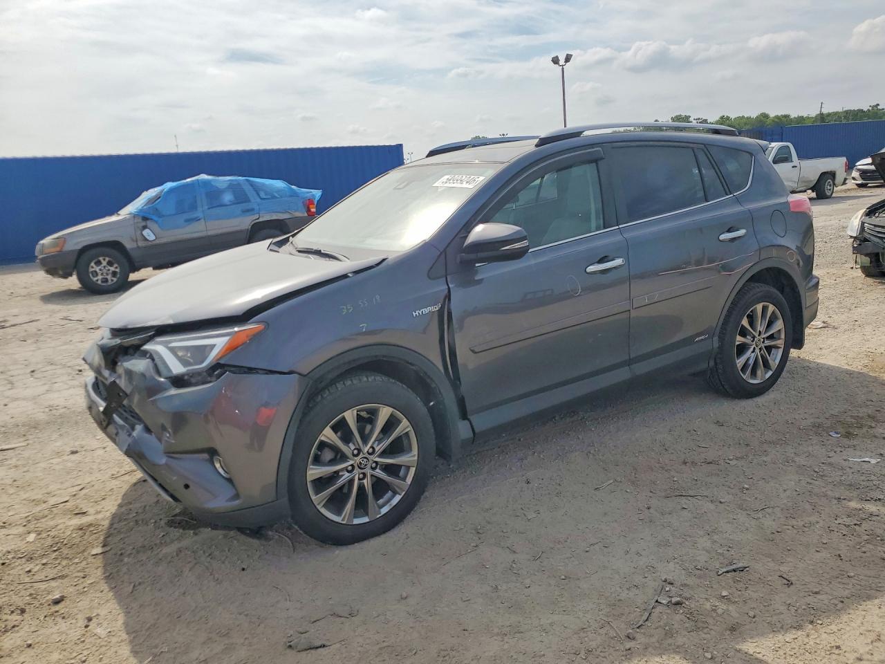 JTMDJREV7HD136881 · 2017 TOYOTA RAV4 HV