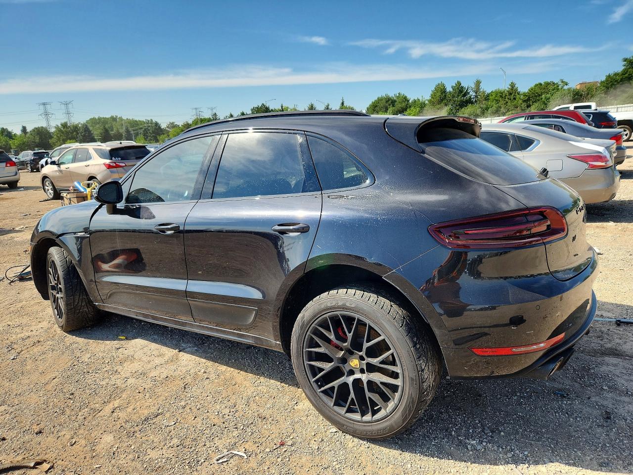 WP1AG2A57HLB56468 · 2017 PORSCHE MACAN · 2/12