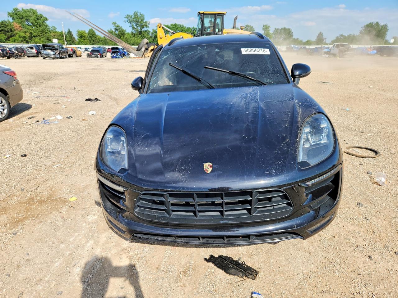 WP1AG2A57HLB56468 · 2017 PORSCHE MACAN · 5/12