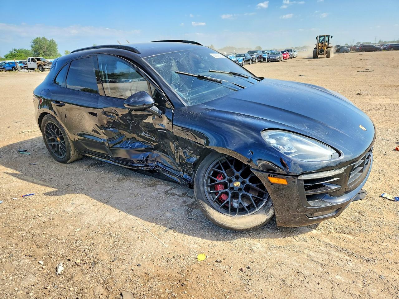 WP1AG2A57HLB56468 · 2017 PORSCHE MACAN · 4/12