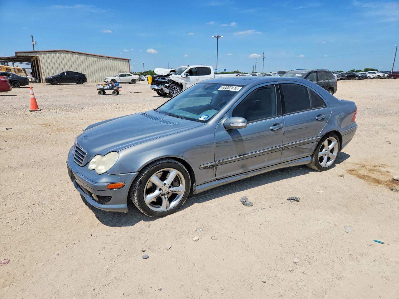 WDBRF52H06F728153 · 2006 MERCEDES-BENZ C
