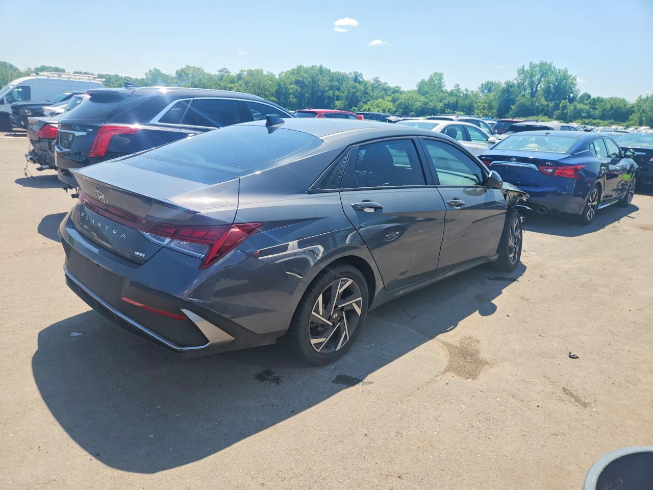 KMHLM4DJ7SU156443 · 2025 HYUNDAI ELANTRA HYBRID · 3/12