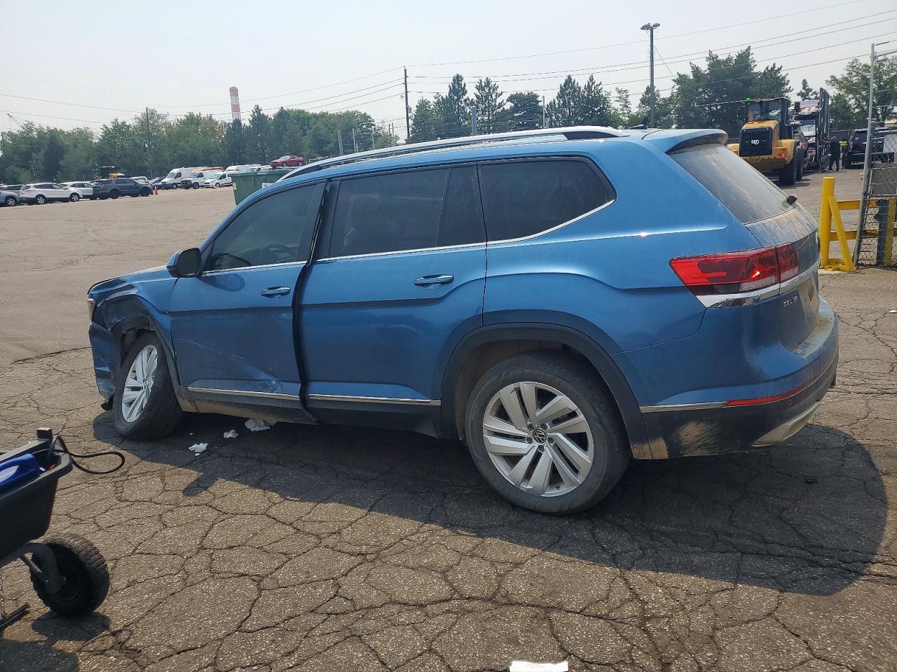 1V2BR2CA8MC535319 · 2021 VOLKSWAGEN ATLAS · 2/13