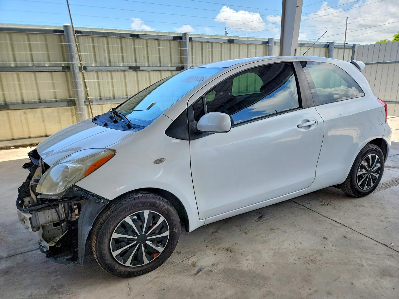 JTDJT923785200251 · 2008 TOYOTA YARIS