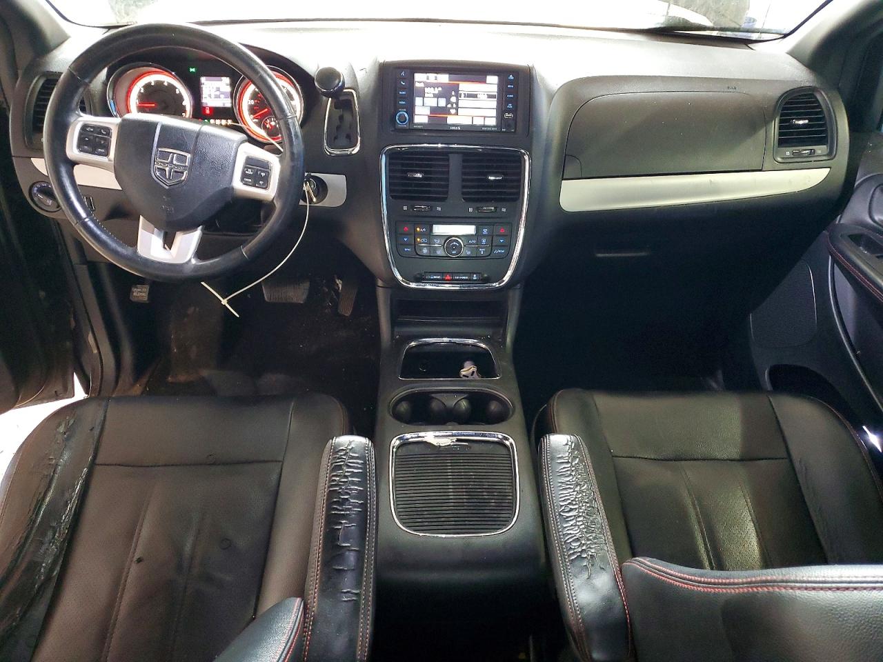 2C4RDGEG0HR766628 · 2017 DODGE GRAND CARAVAN · 8/12