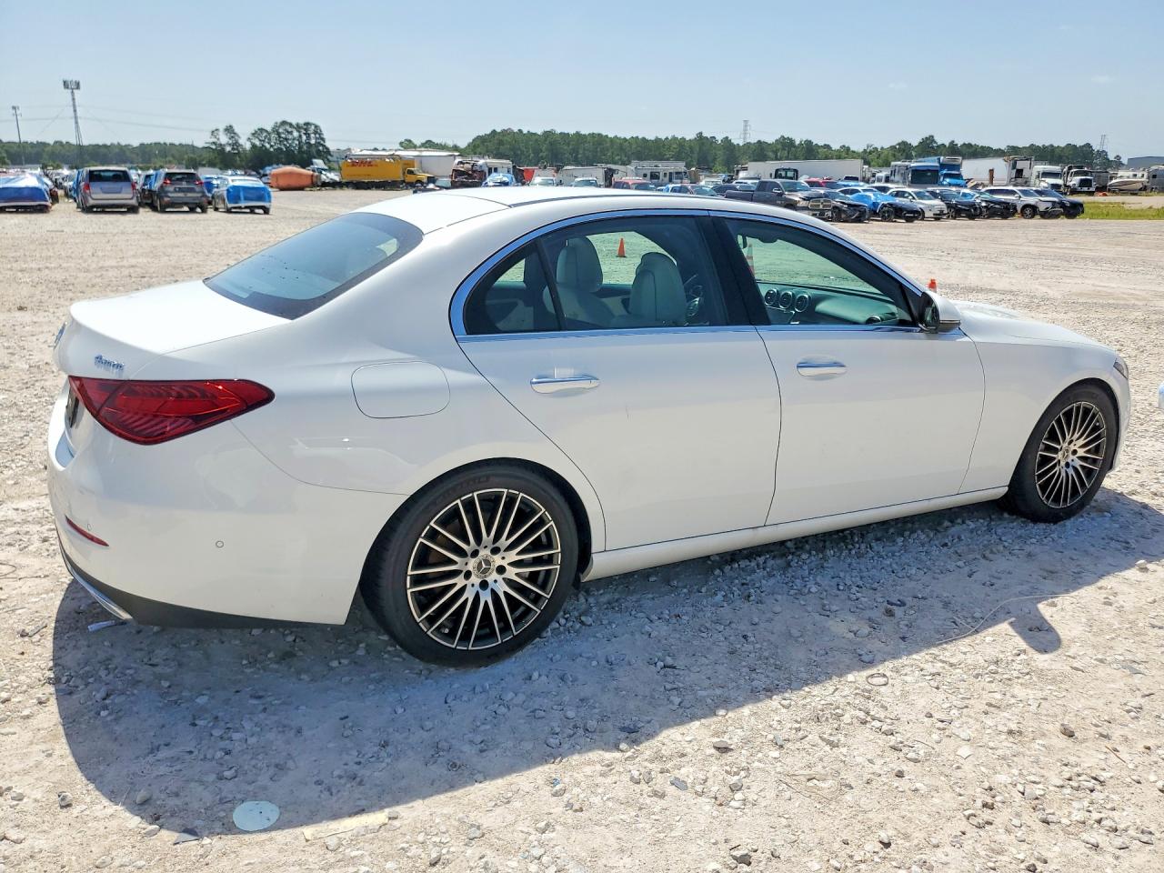 W1KAF4HB6PR144633 · 2023 MERCEDES-BENZ C · 3/13