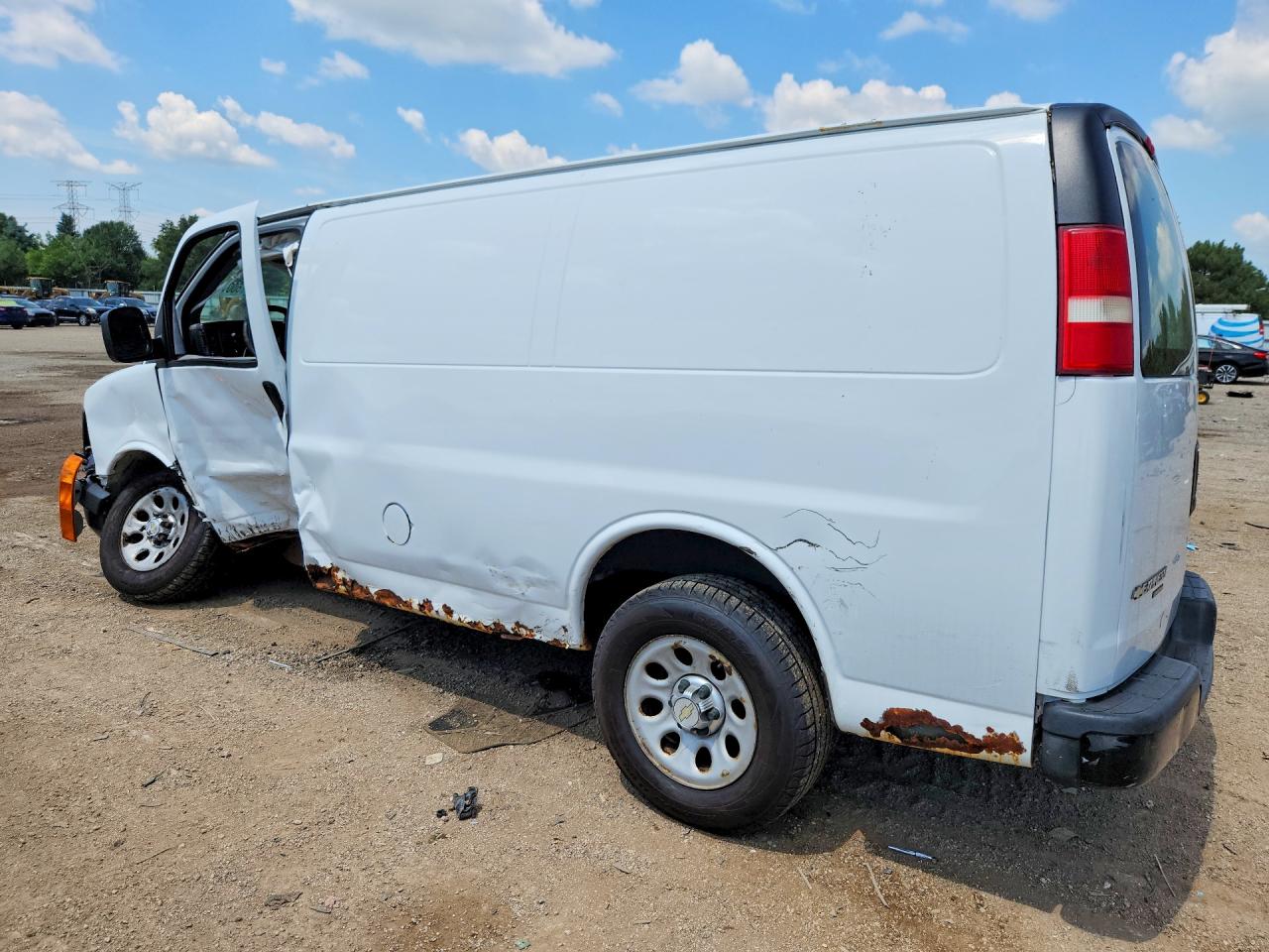 1GCSGAFX1C1154858 · 2012 CHEVROLET EXPRESS G1500 · 2/13